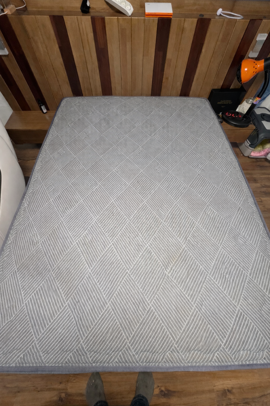 메트리스 패브릭 청소 하고 왔습니다 !